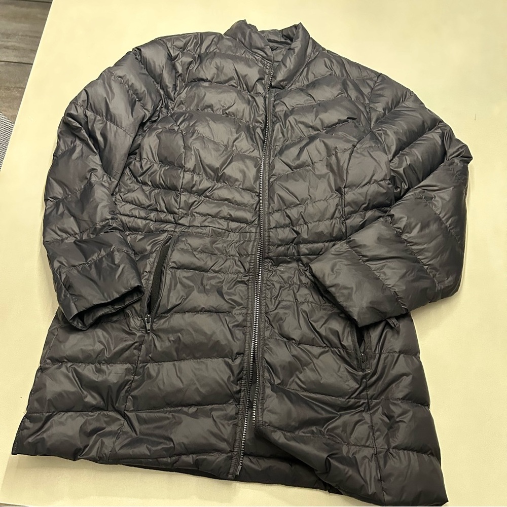 Gotcha Glacier  black puffer jacket, size XL - Picture 3 of 8